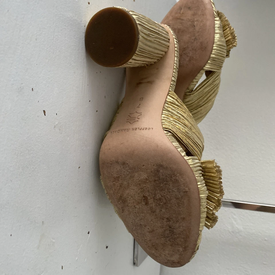¡Impresionante! Loeffler Randall Oro Plisado Arco Fiesta Tacones Mules Talla Correr Pequeño   Foto 4 de 4