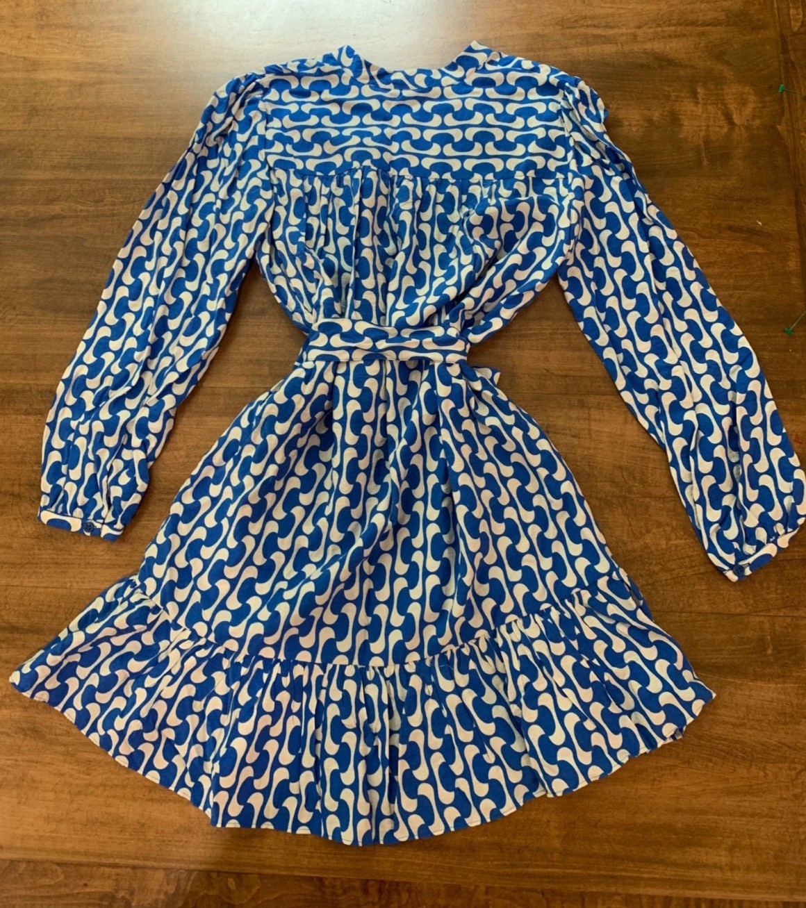 Zara Blue and White Long Sleeve Wrap Dress Geometric Print Summer Resort Size XS image 6