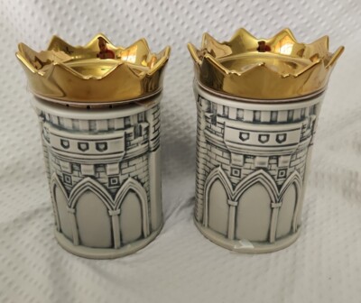 Disney Parks Sleeping Beauty Castle ceramic Wax Candle inside NEW Great smelling