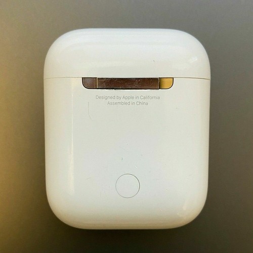 Original Apple AirPods Charging Case (A1602) for AirPods 2nd Generation - Picture 4 of 7