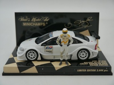 Opel V8 Coupe Volker Strycek Rollout DTM 2000 1:43 Minichamps 430004890
