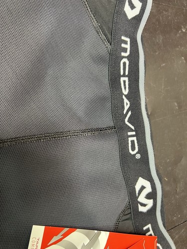 McDavid 8201 Compression Short w/ Hip Spica Medium Support Brace - Picture 6 of 8