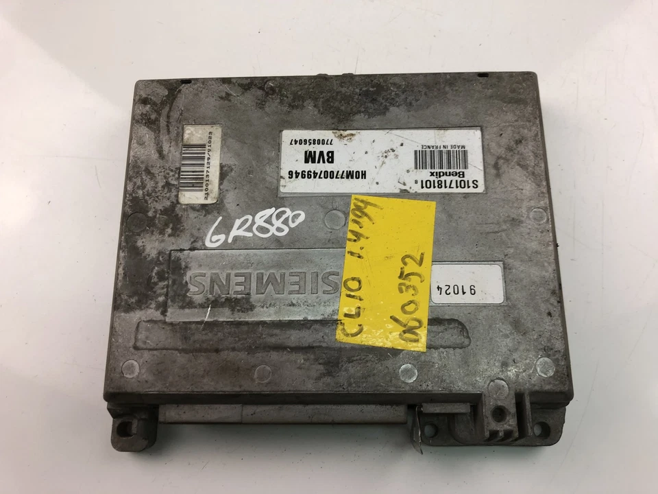 Centralina motore RENAULT CLIO I B/C57, 5/357 ECU 7700749946 S101718101B 15516279 - Immagine 2 di 4