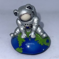 Astronaut Sitting on Earth 2.5" Resin Figurine Space Room Decor Modern Statue A2
