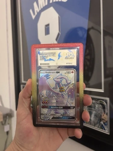 Pokémon TCG Reshiram GX Hidden Fates SV51/SV94 Ace 10