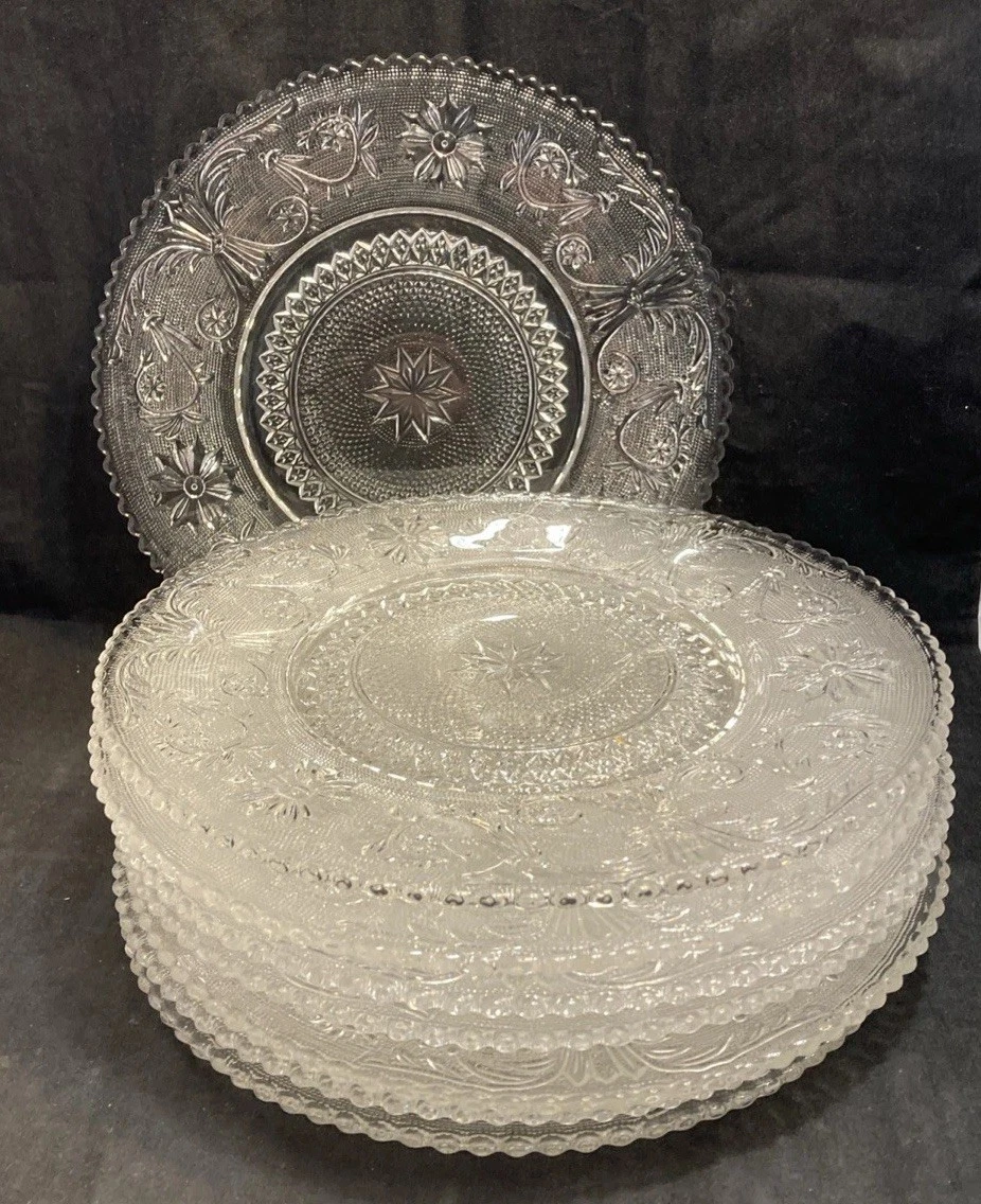 Lot of 8 Vintage Duncan Miller Sandwich Clear Glass Dinner Plates 9 5/8”