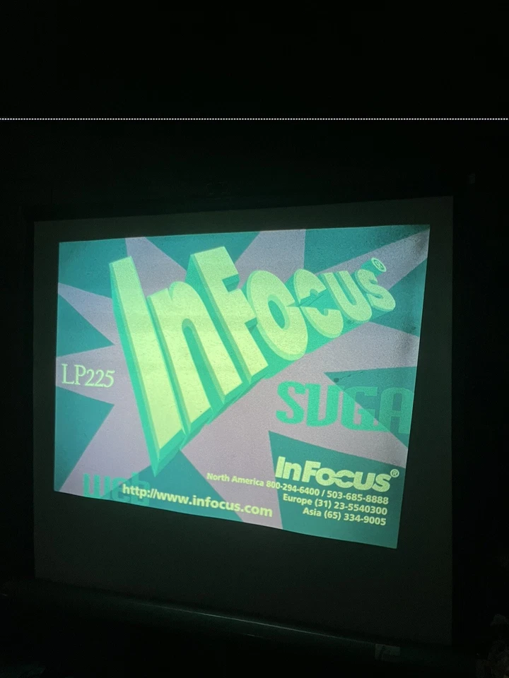 In Focus LP225 Conference Room Projector New Bulbs Excellent Condition - Image 3 of 4