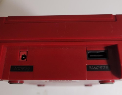Consola de sistema de disco Nintendo Famicom solo SIN PROBAR - Para PIEZAS LEER - Imagen 3 de 4