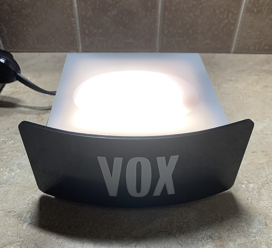 VOX VODKA LIGHTED BACK BAR GLORIFIER NOS