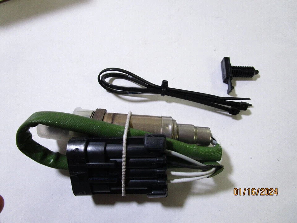 Standard Motor Products Oxygen Sensor SG454 - Изображение 2 из 4