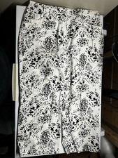 Denim  Co Petite Printed Floral Full Length Pants Stretch Large Black And White