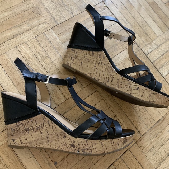 black wedges cork heel