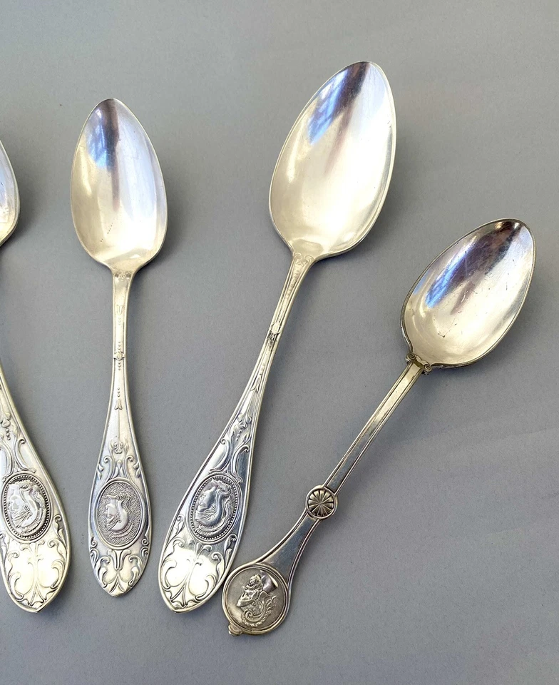 Un encendido mixto de ocho cucharas de mesa chapadas en plata en el patrón Medallón, Foto 3 de 4