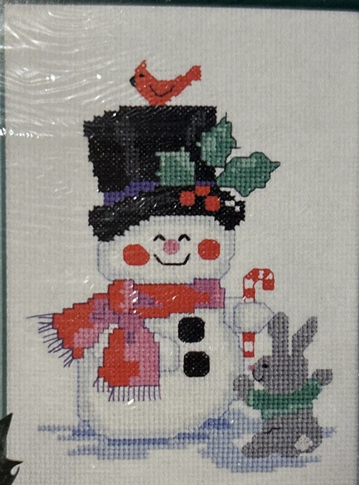 Kit de punto de cruz contado muñeco de nieve y amigos de Christmas Traditions-Holiday Time/LA Foto 2 de 3