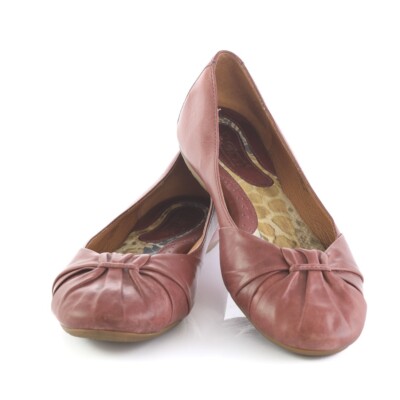 red ballet flats womens