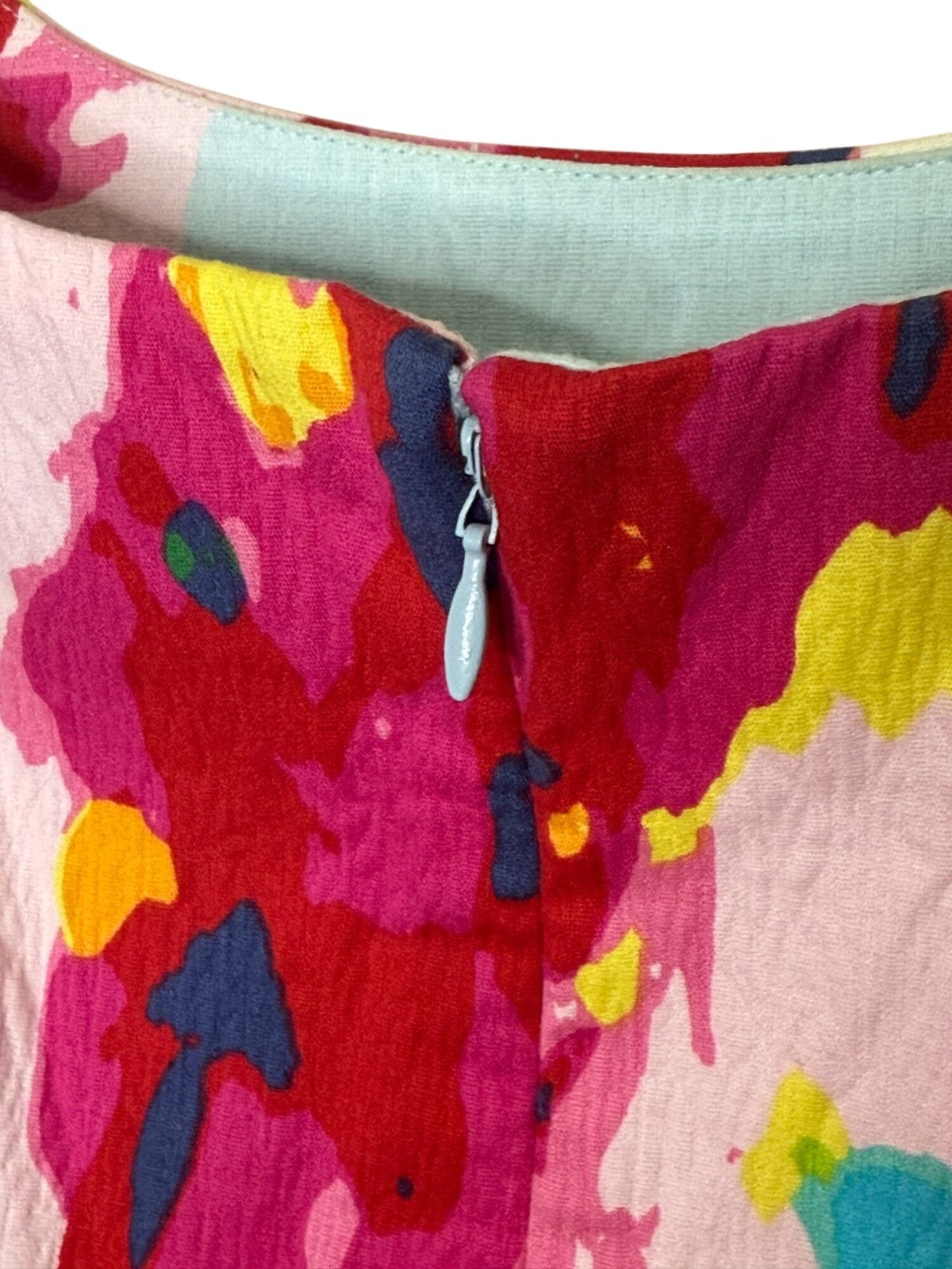 Picture 4 of 10