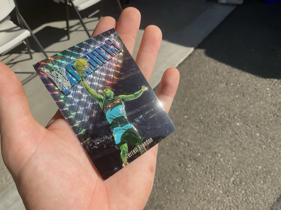 1997-98 Topps Finest Uncommon Silver Refractor /263 Terrell Brandon 122 - Image 4 of 4