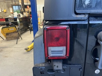 Driver Tail Light VIN W 6th Digit Jk Body Fits 07-18 WRANGLER 213548