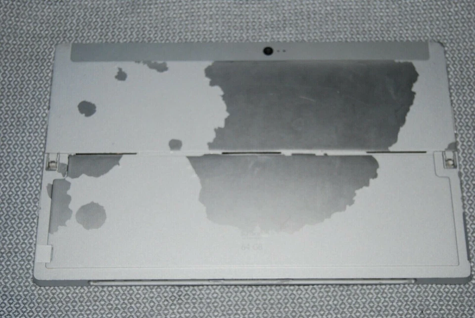 Surface 2 Tablet 64GB hard drive / 2gb ram - Image 4 of 4