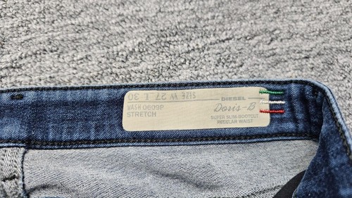 DIESEL Doris-B Jeans Women Size W27 L30 Super Slim Bootcut Regular Blue ITALY - Picture 5 of 13
