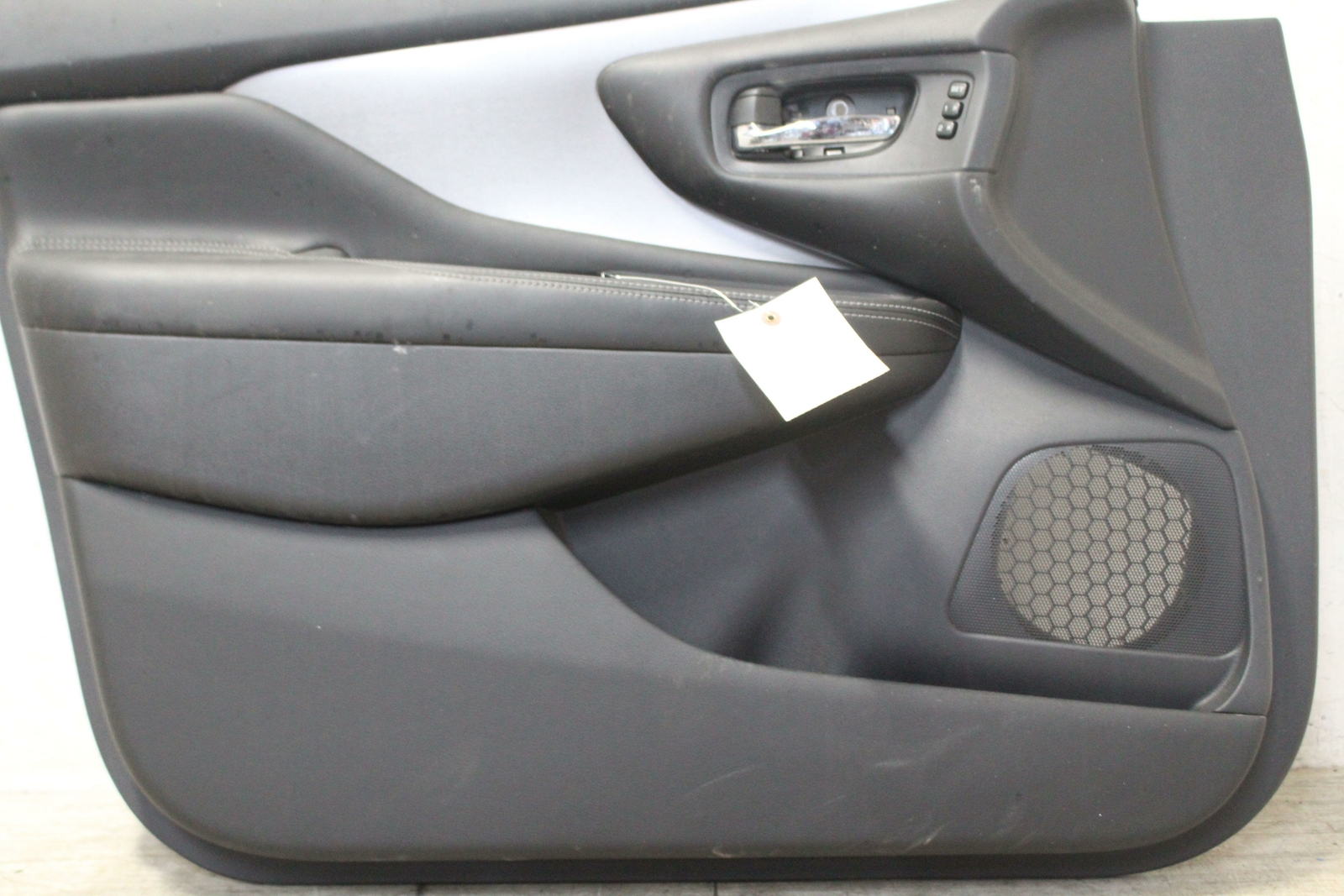 Front Door Trim Panel NISSAN MURANO Left 19 20