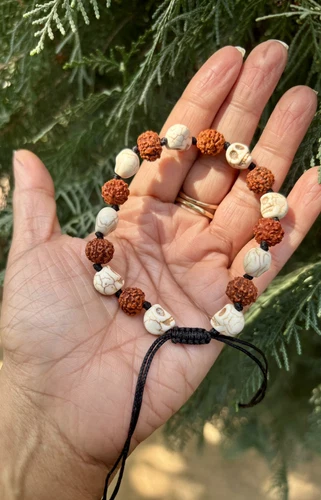 Bracelet naturel RUDRAKSHA Rudraksh + Nar Mund Narmund Kali réglable unisexe - Picture 4 of 4