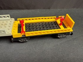 Lego 4544 Car Transport Wagon with Car 9V Railway Train from 1994