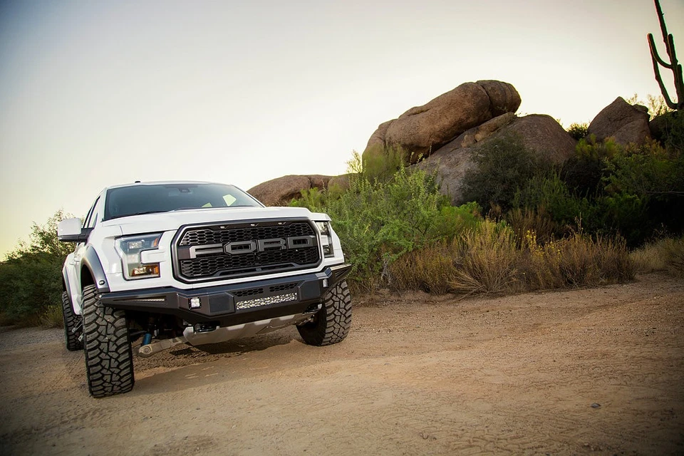 Innovative Creations Inc. AL-FBM35FDN-RT Alumilite BUMPER TRUCK FRONT Foto 4 de 4