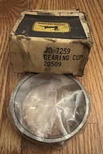 NOS JOHN DEERE TRACTOR ROLLER BEARING CUP 20509 JD7259 Made In USA