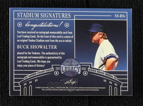 2023 Leaf A Bronx Legacy Bronze Holofoil /25 Buck Showalter #SS-BS1 Auto - Picture 2 of 3