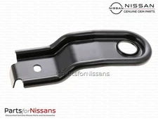 Genuine Nissan Frontier Xterra Pathfinder Upper Radiator Mounting Bracket 21542-