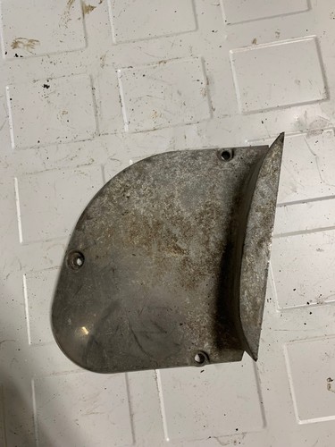 Suzuki GT750 KETTLE WATER BUFFALO LEFT SIDE ENGINE CASING CASE - 第 1/2 張圖片