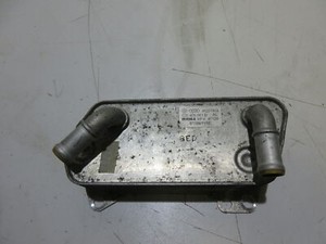 Ölkühler Kühler Mahle MFA 47128 VW Golf 7 GTD VII Diesel 3 Türig 02E409061D
