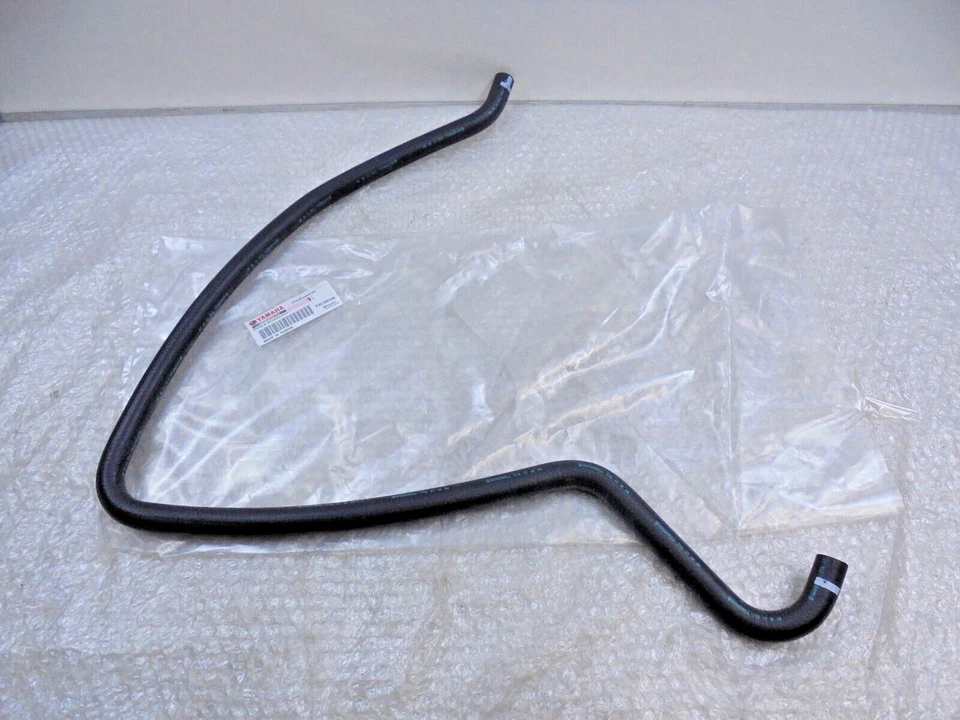 Yamaha NS50 Aerox 2013-16 Right Lower Radiator Coolant Hose New OE 1PH-E2484-00 — 第 2/3 张图片