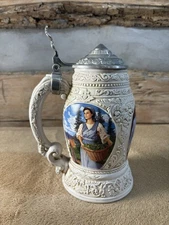 1998 ANHEUSER-BUSCH Collectors Club Membership Stein CB7  Old World Heritage Nib