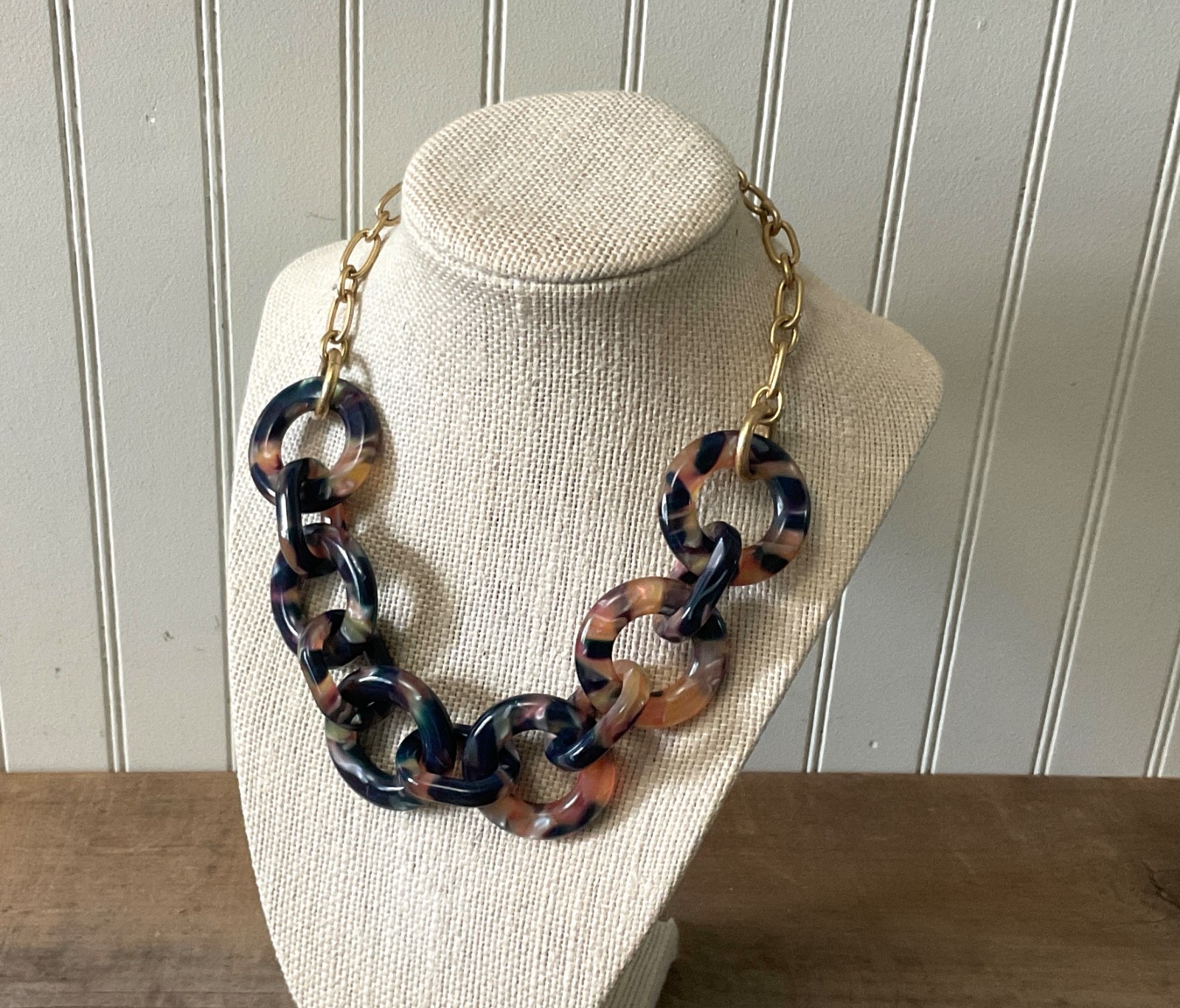 J Crew Faux Tortoise Statement Necklace, Resin Circle Links & Gold Chunky Chain