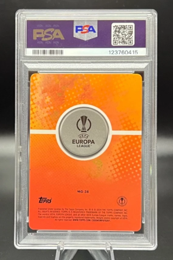 2023-24 Topps Merlin UCC MG-38 Mohamed Salah Gamers Blue Lightning/75 PSA 9 Foto 2 de 2