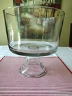 Vintage Anchor Hocking Monaco Style Trifle Bowl Pedestal Glass Dessert Dish MCM