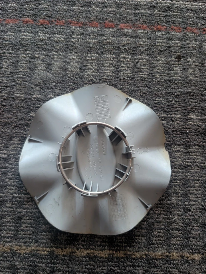 Tapacubos tapacubos 28821-XA000 OEM 06-14 Subaru B9 Tribeca 18” plateado Foto 4 de 4