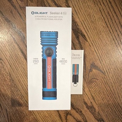 Olight Seeker 4 Pro & iR2 Roadster bundle