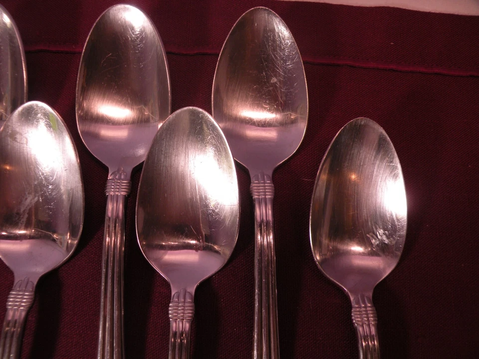 Juego de 8 cucharas de sopa/place ovaladas Hampton ODYSSEY cubiertos de acero inoxidable 7 3/4 GB2 Foto 3 de 4