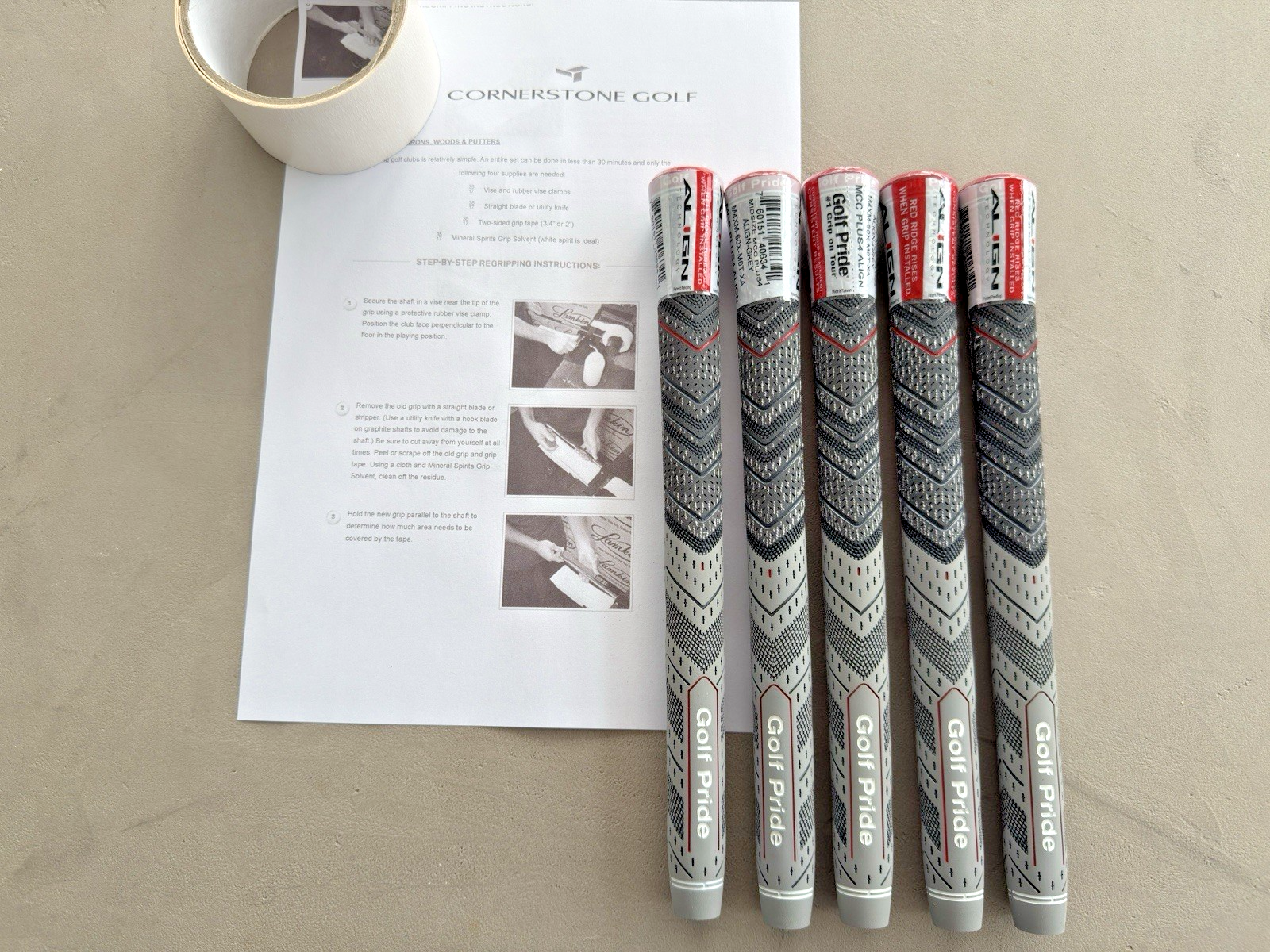 MCC PLUS 4 ALIGN Midsize golf grips x 5 with Tour tape and instructions
