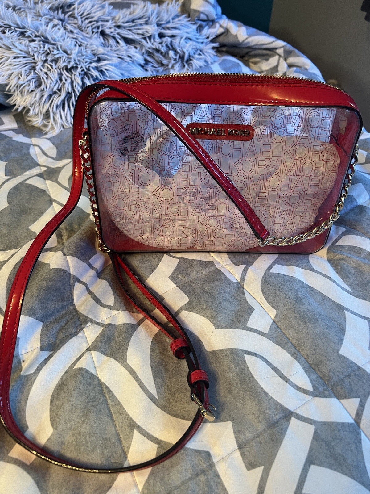 Descubrir 34+ imagen clear crossbody bag michael kors Abzlocal.mx