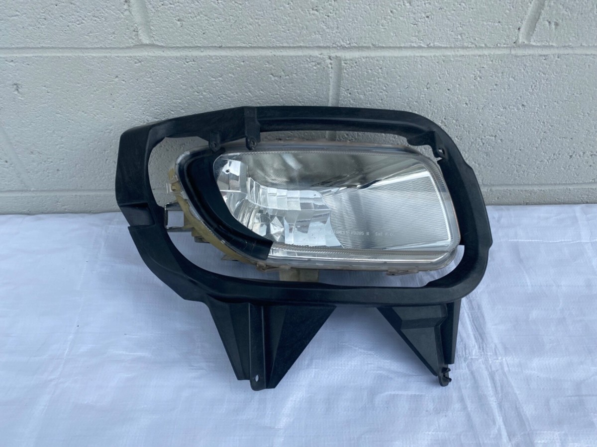 2007-2009 Mazda CX-9 Front Passenger Foglight w/ Brackets