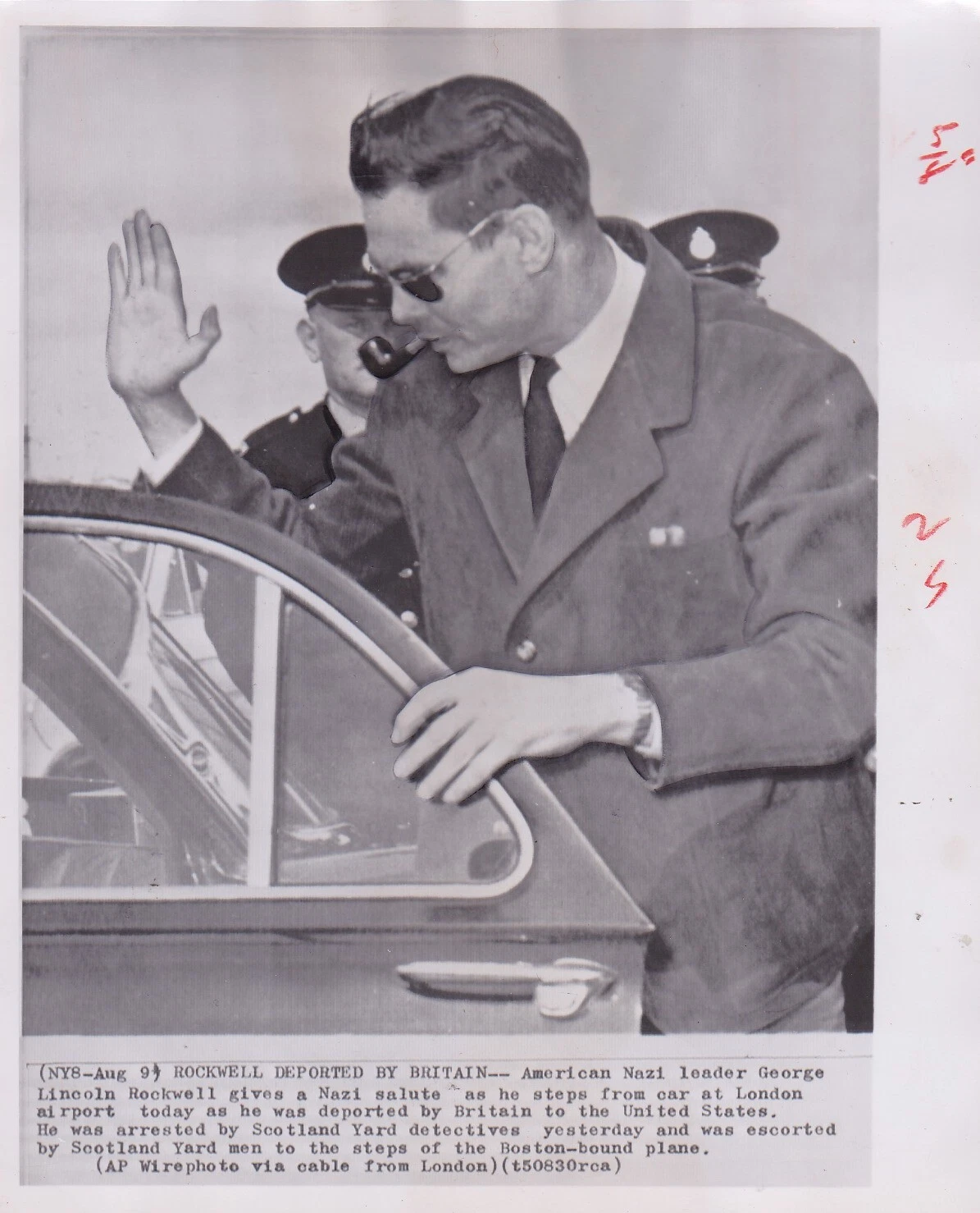 GEORGE LINCOLN ROCKWELL AMER. NAZI DEPORTED UK Civil Rights *VINTAGE 1962 photo - 画像1/2