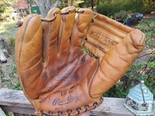VINTAGE 1958 WORLD SERIES COMMEM LEW BURDETTE GLOVE. MILWAUKEE  BRAVES. RAWLINGS