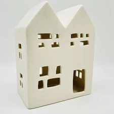 NWT Crate and Barrel WHITE CERAMIC HOLIDAY 2 Peak House Candle Holder -  RARE!!!