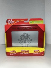 Etch A Sketch Classic Red Drawing Toy with Magic Art Screen for Ages 3  Up NEW