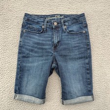 Universal Thread Bermuda Shorts Womens 2/26R ...
