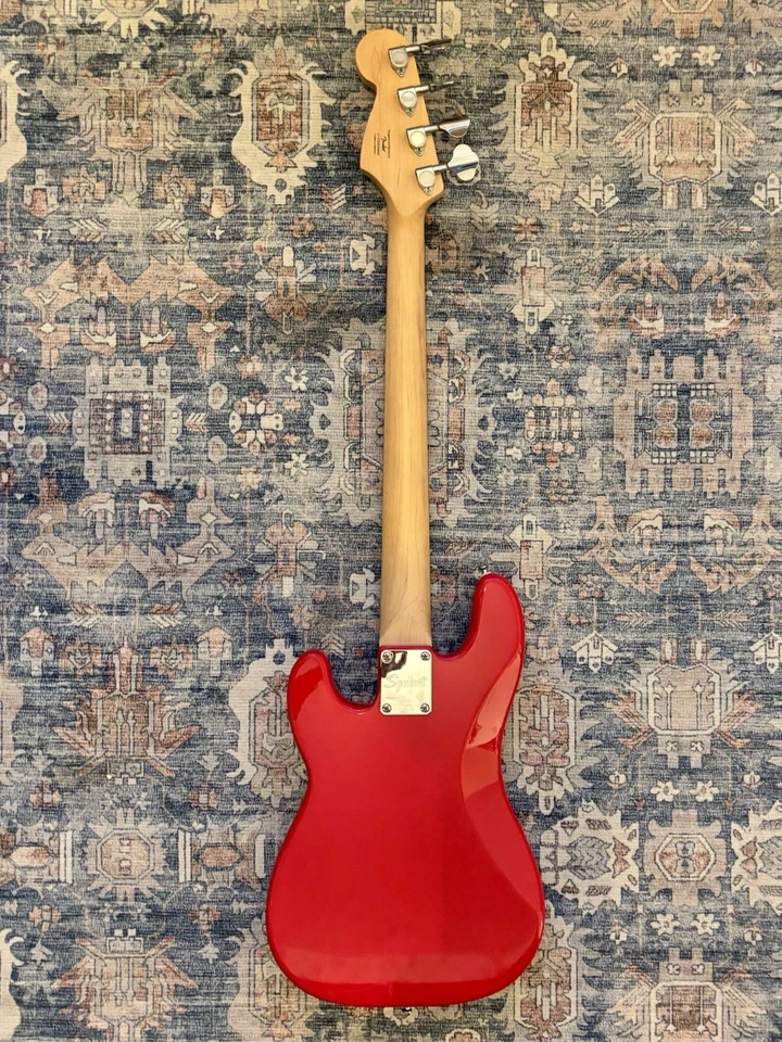 Squire Mini Precision Bass Guitar Dakota Red, Used Very Good Condition, No Bag. - Image 2 of 4